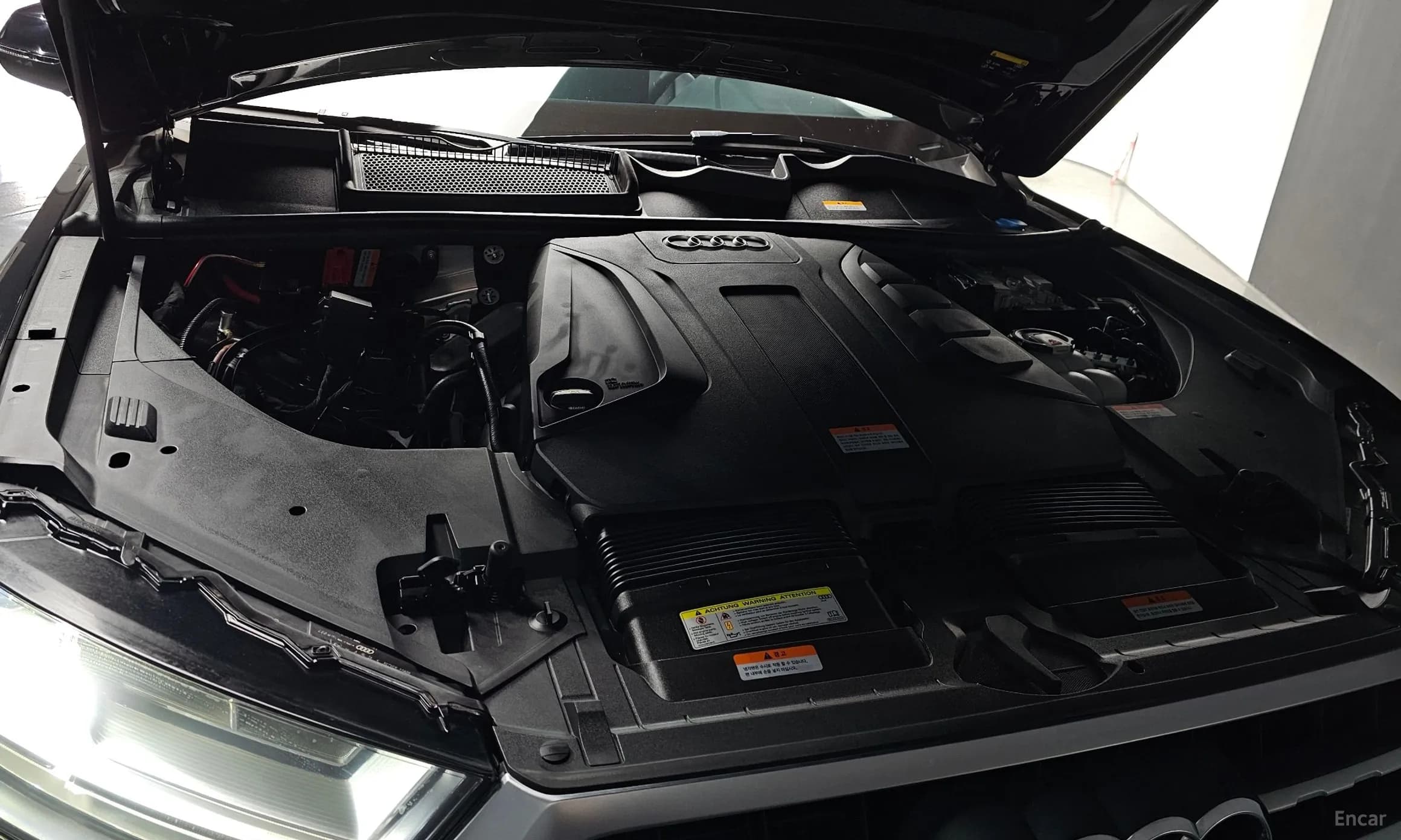 Q7 (4M)