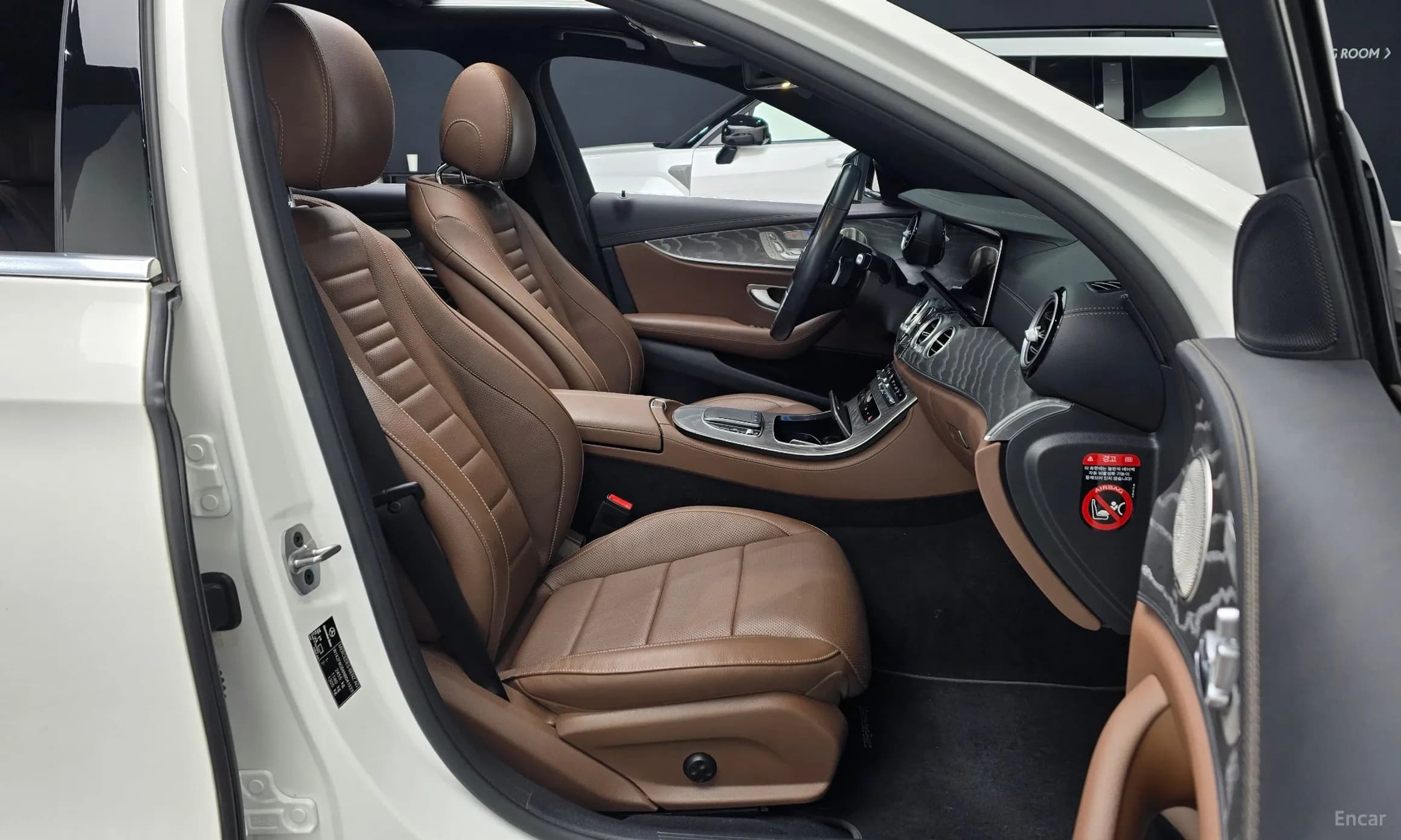 E-Class W213