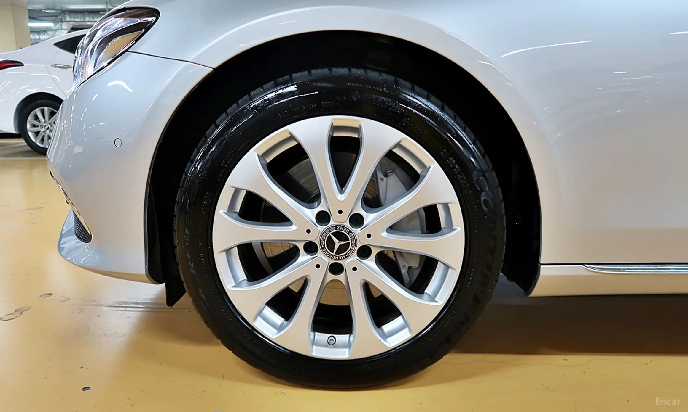 E-Class W213