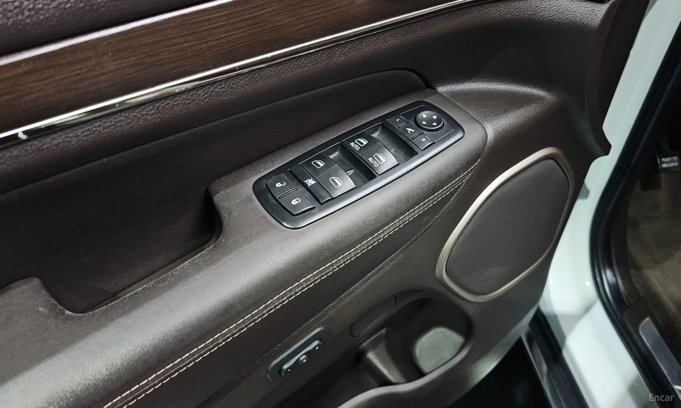 Grand Cherokee