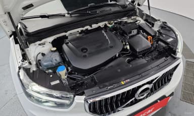 XC40
