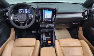 XC40
