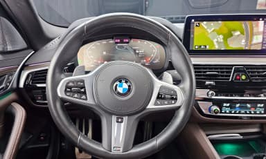 5 Series (G30)