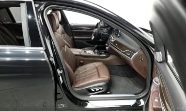 7 Series (G11)