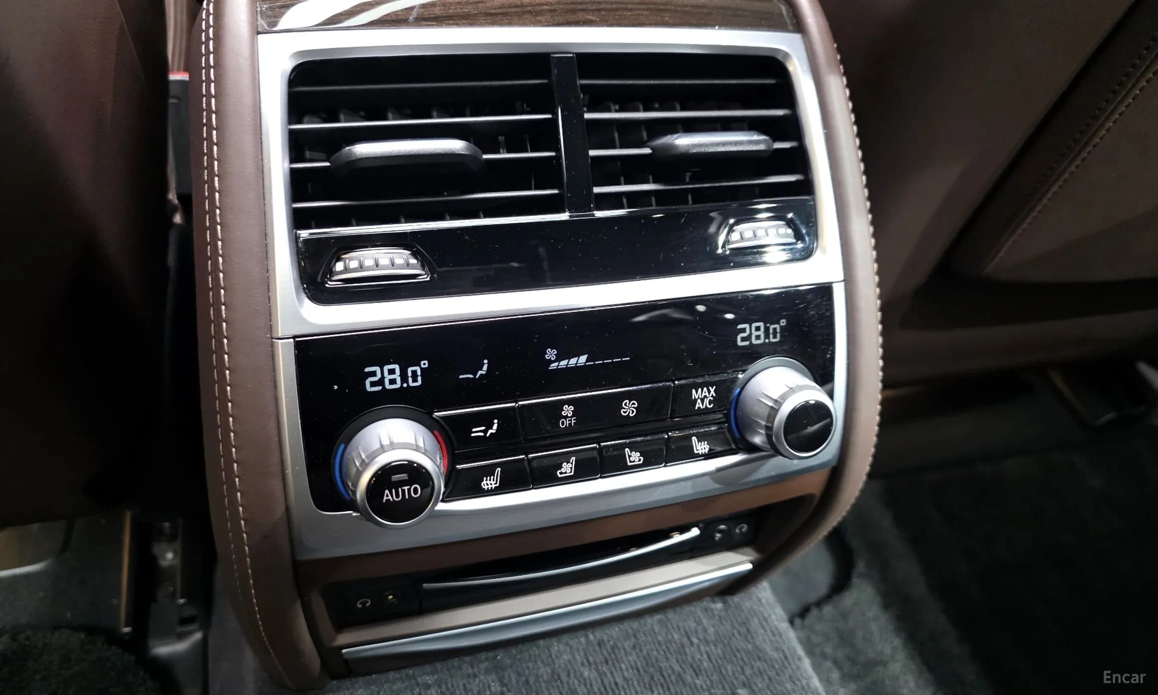 7 Series (G11)