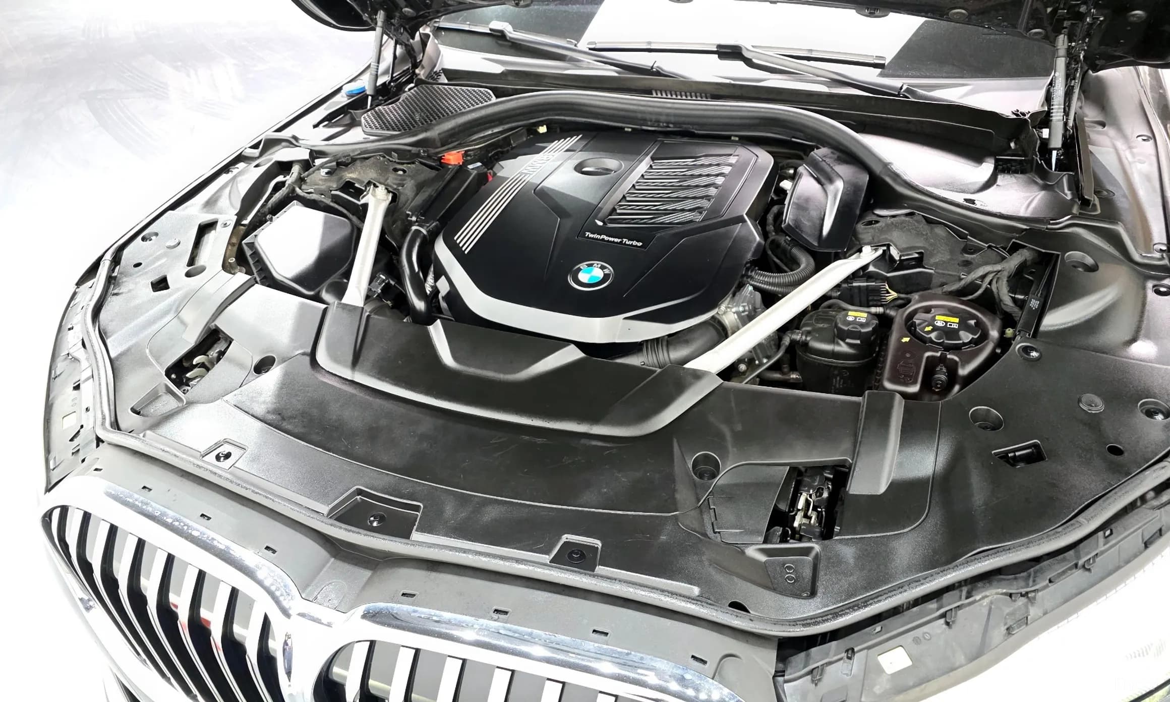 7 Series (G11)