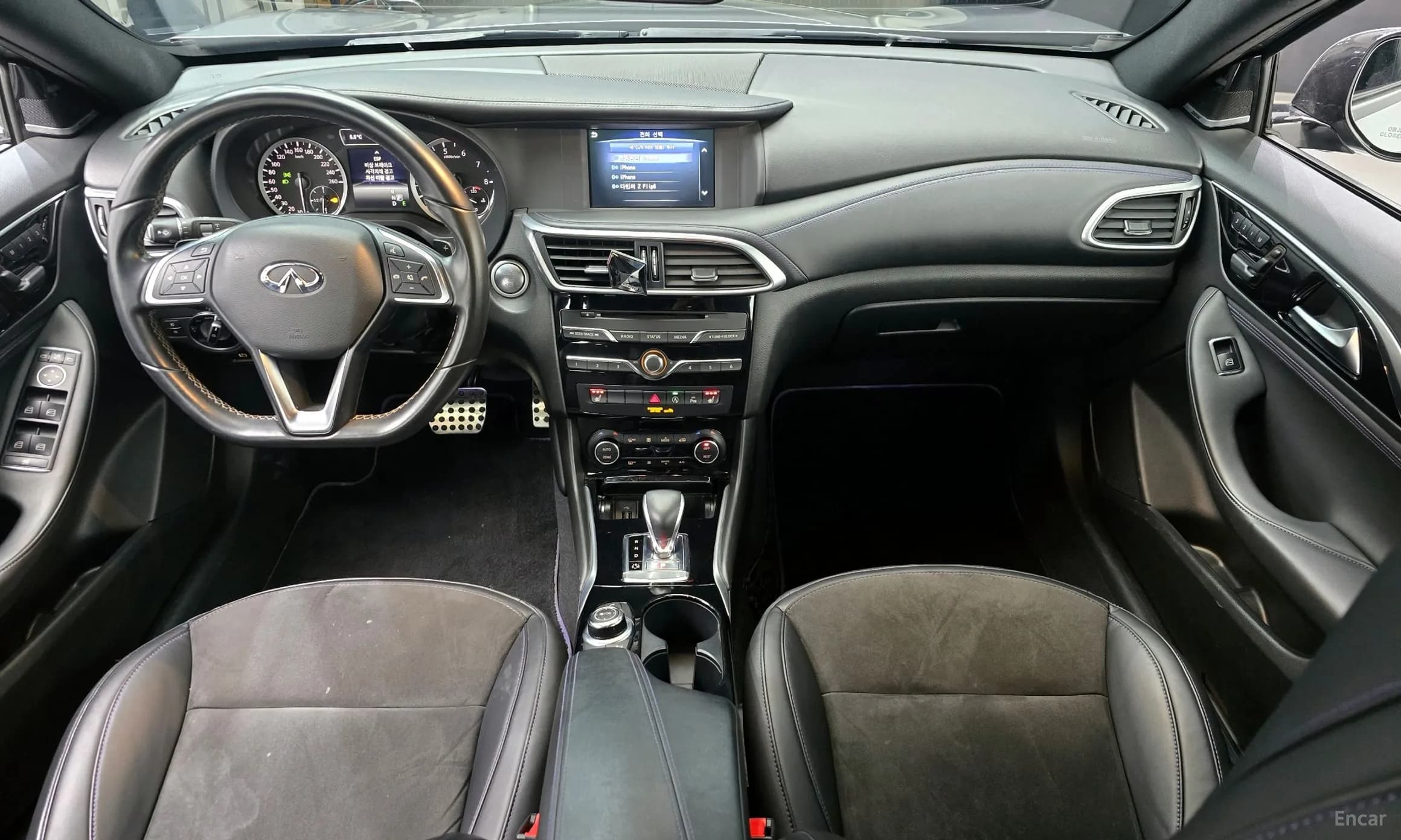 Q30
