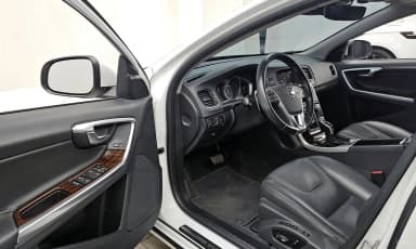 S60