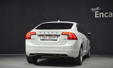 S60