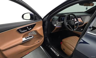 E-Class W214