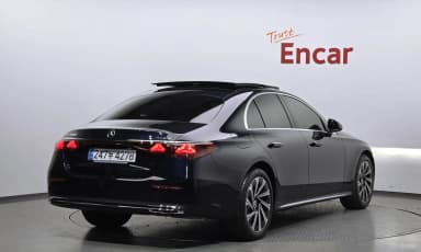 E-Class W214