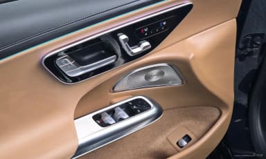 E-Class W214