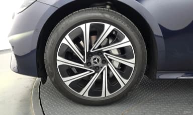E-Class W214