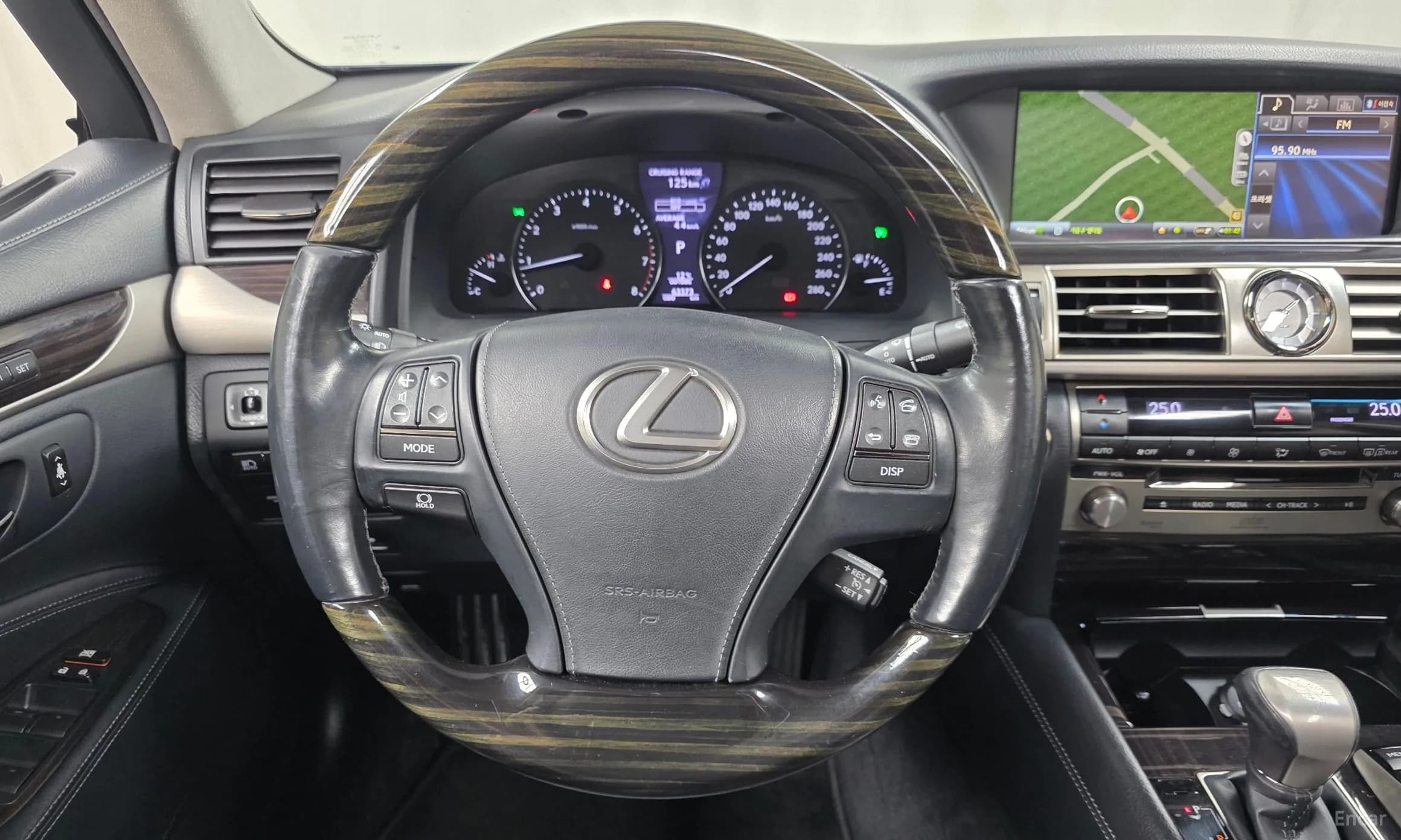 LS460L