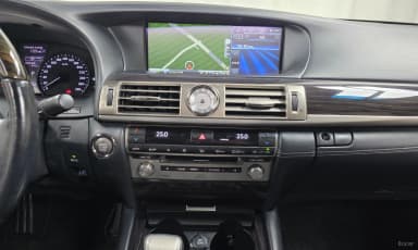 LS460L