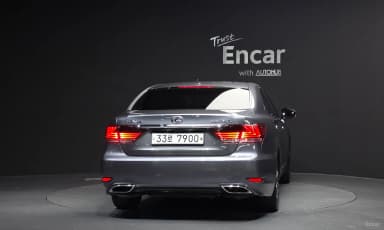 LS460L
