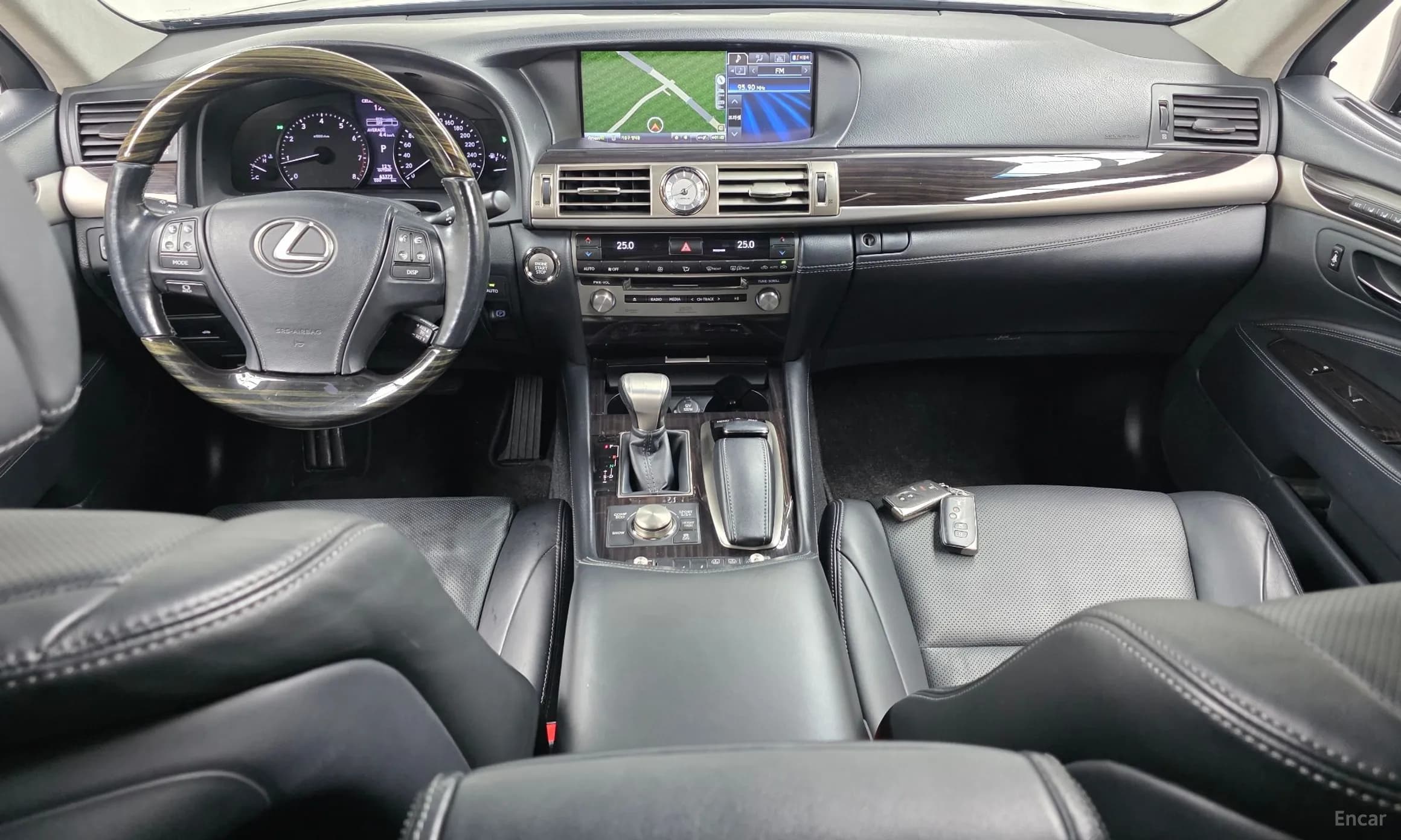 LS460L