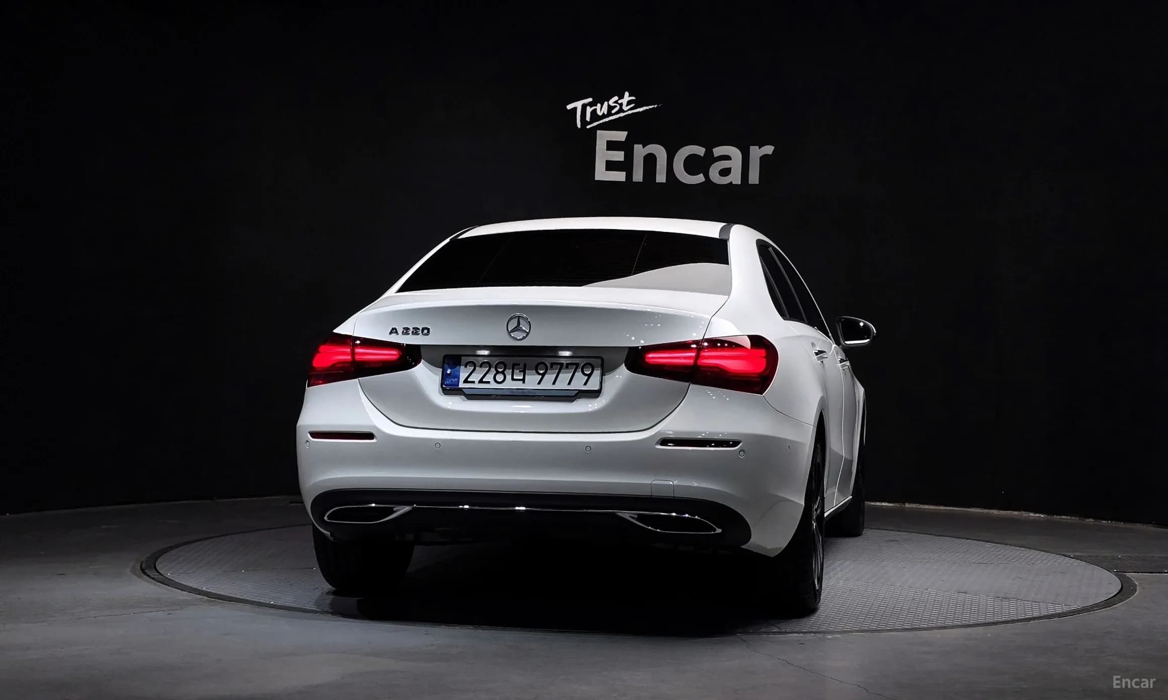 A-Class W177