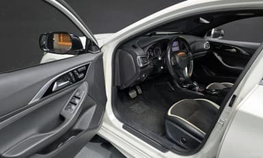 Q30