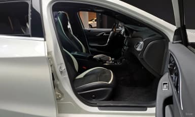 Q30