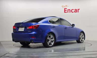 IS250