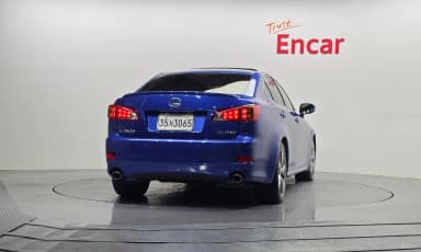 IS250