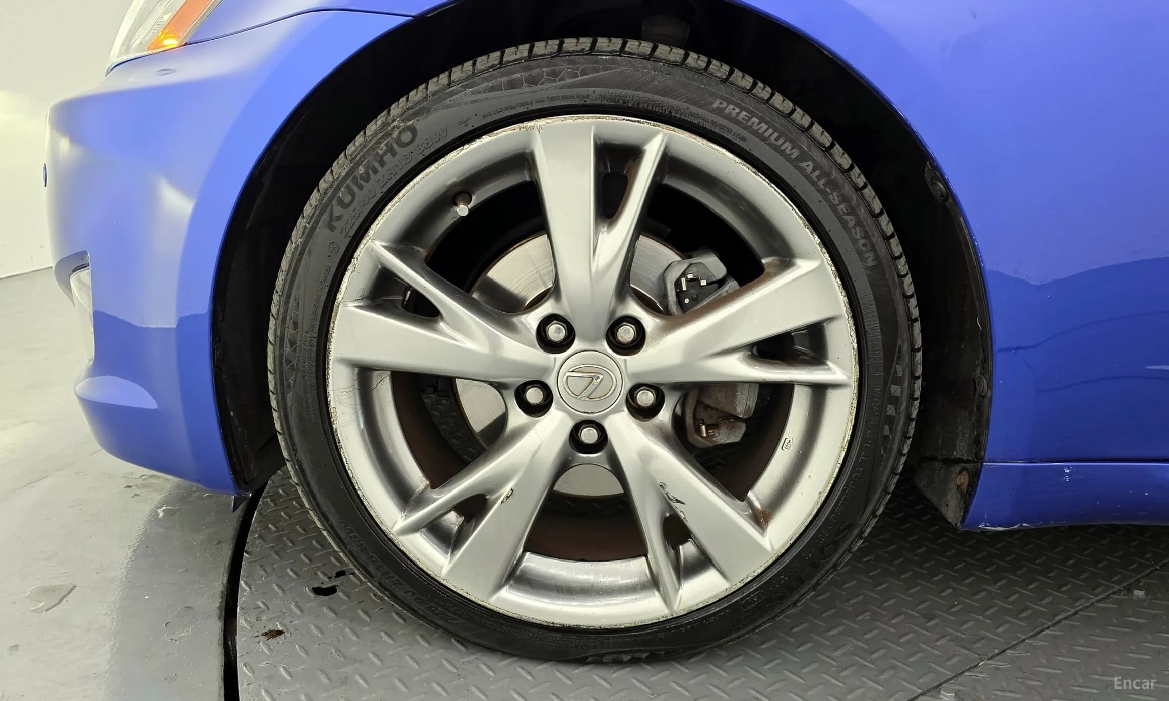 IS250