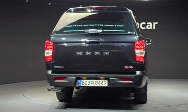 Rexton Sports Khan
