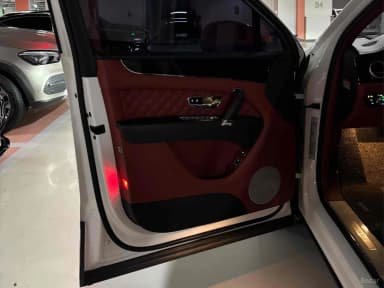 Bentayga