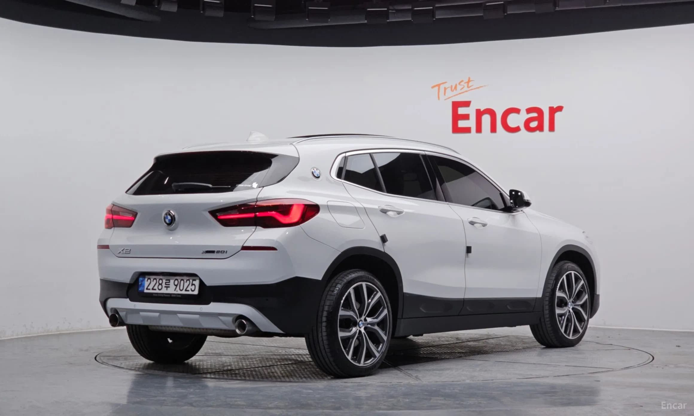 X2 (F39)