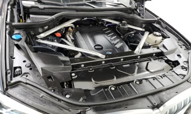 X6 (G06)