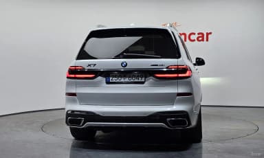 X7 (G07)