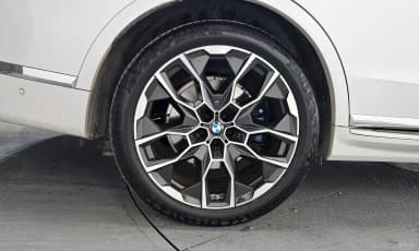 X7 (G07)