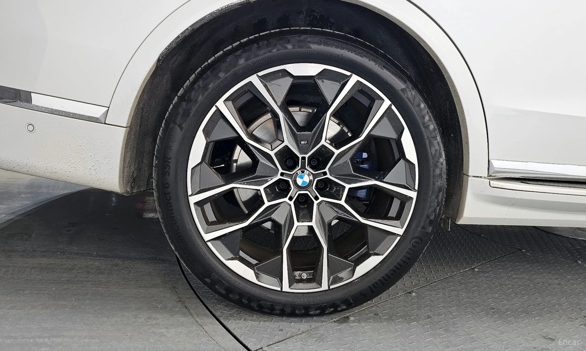 X7 (G07)