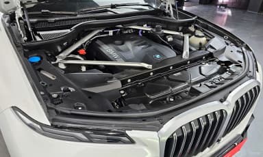 X7 (G07)