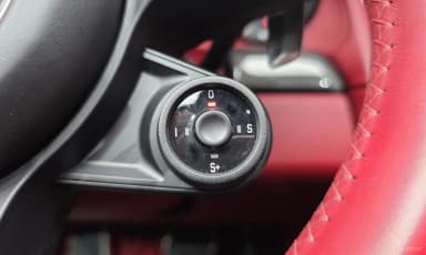 910
