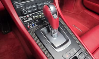 910