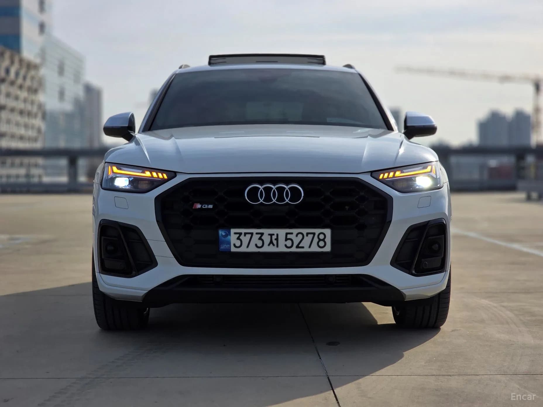 SQ5 (FY)