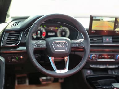 SQ5 (FY)