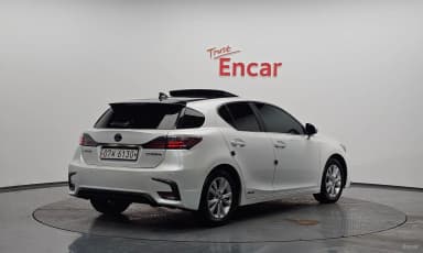 CT200h