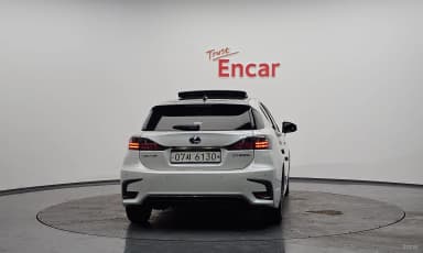 CT200h