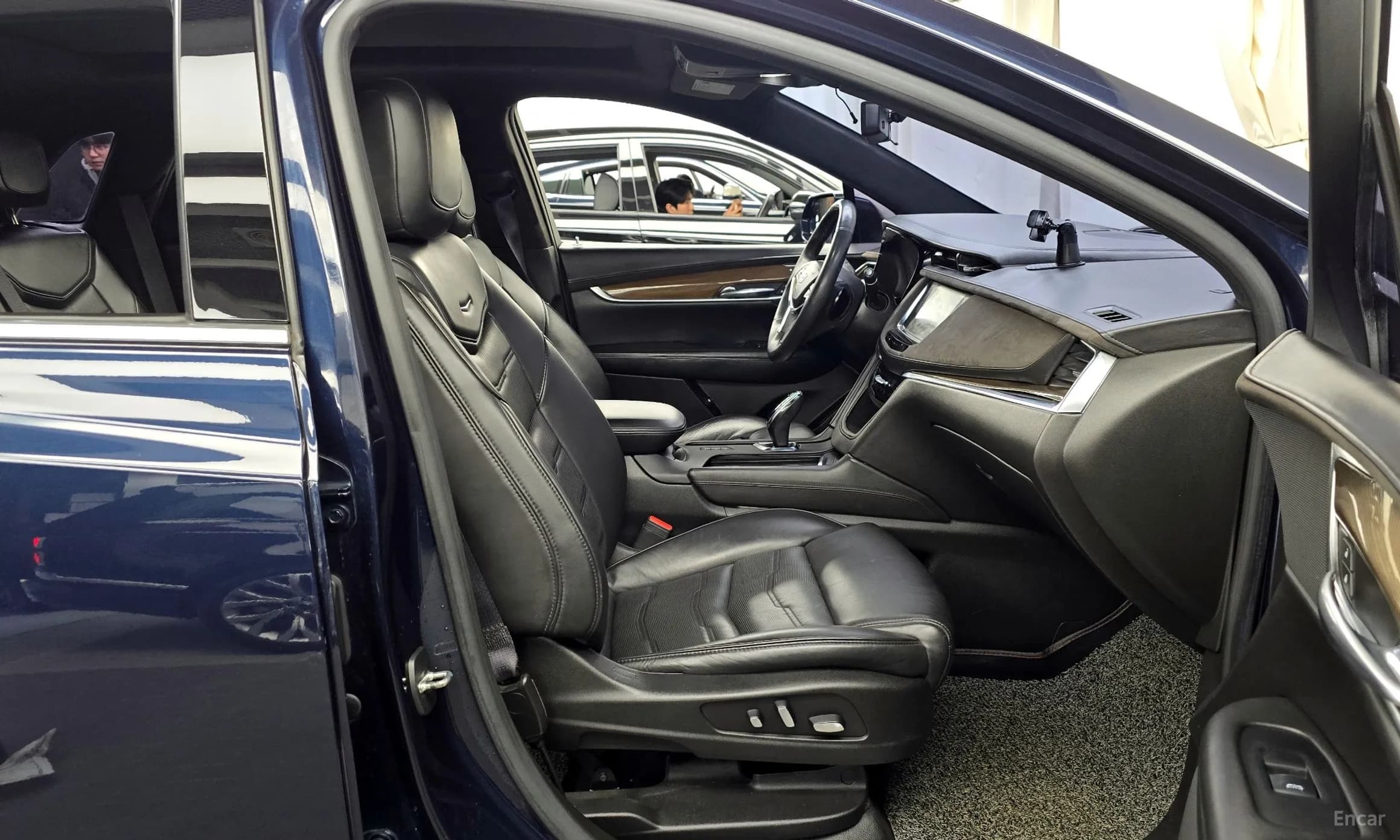 XT5
