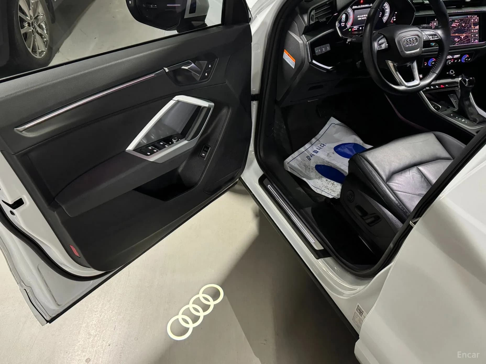 Q3 (F3)