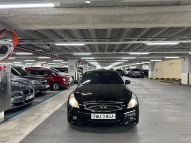 G37