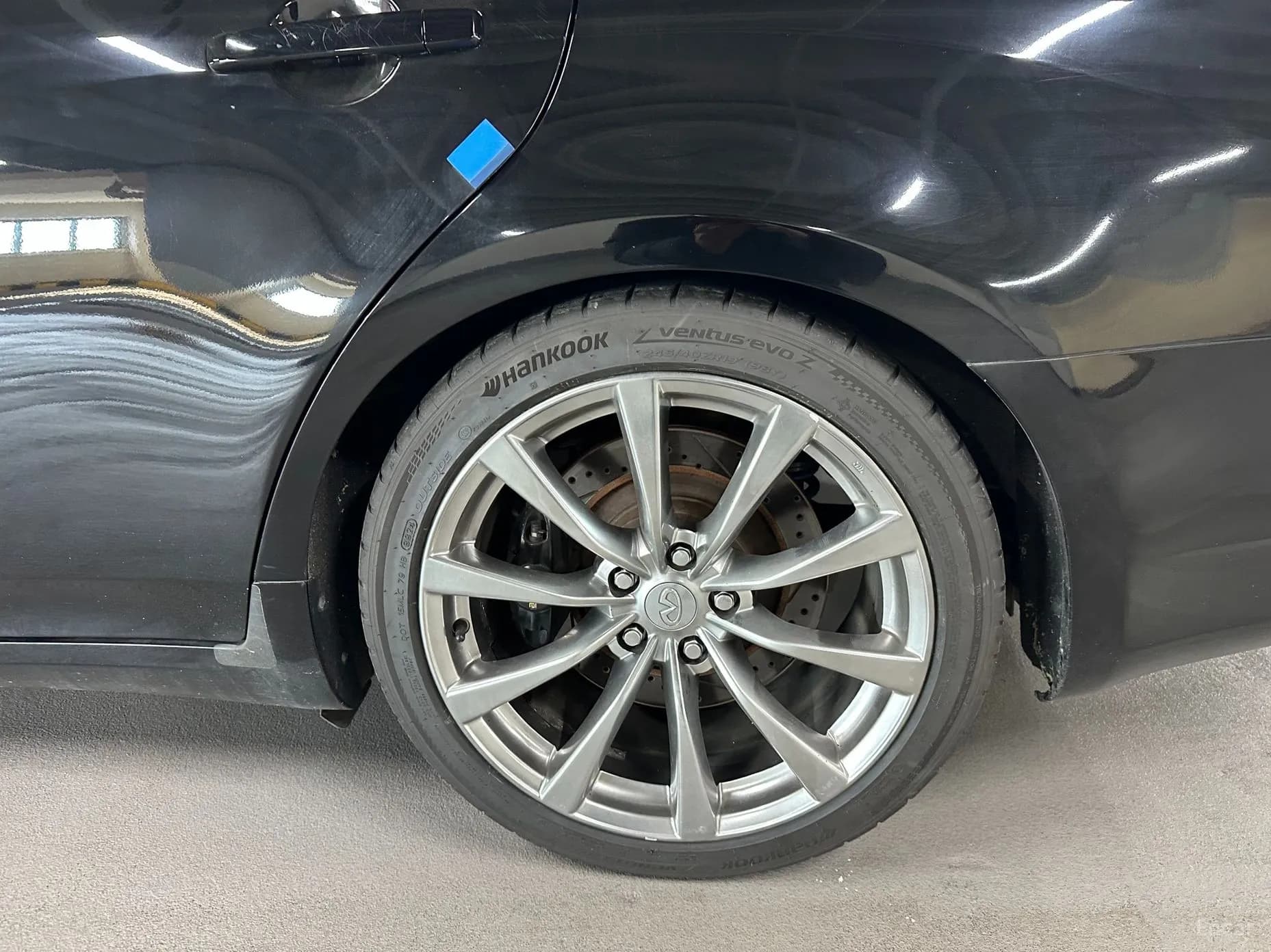 G37
