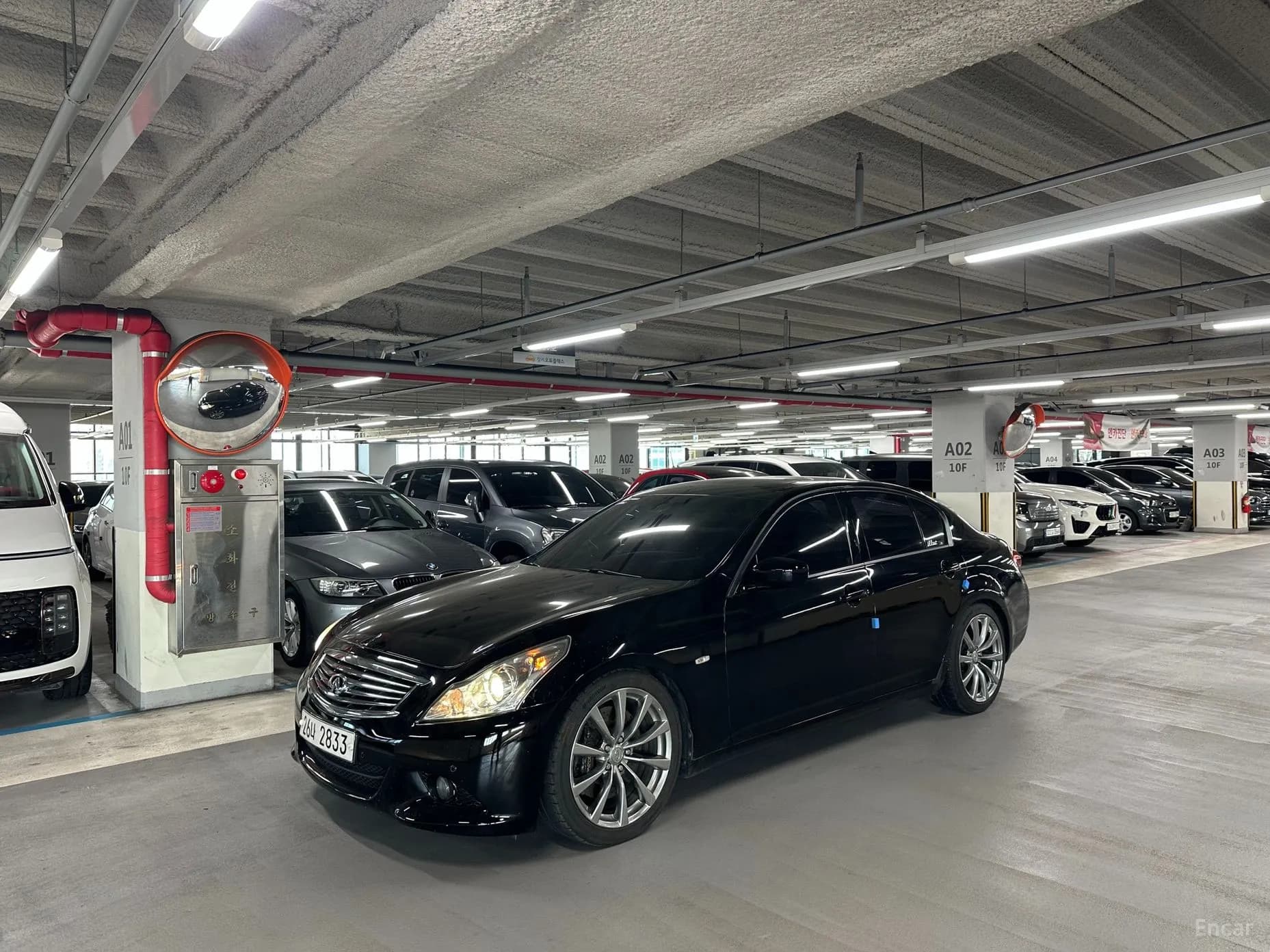 G37