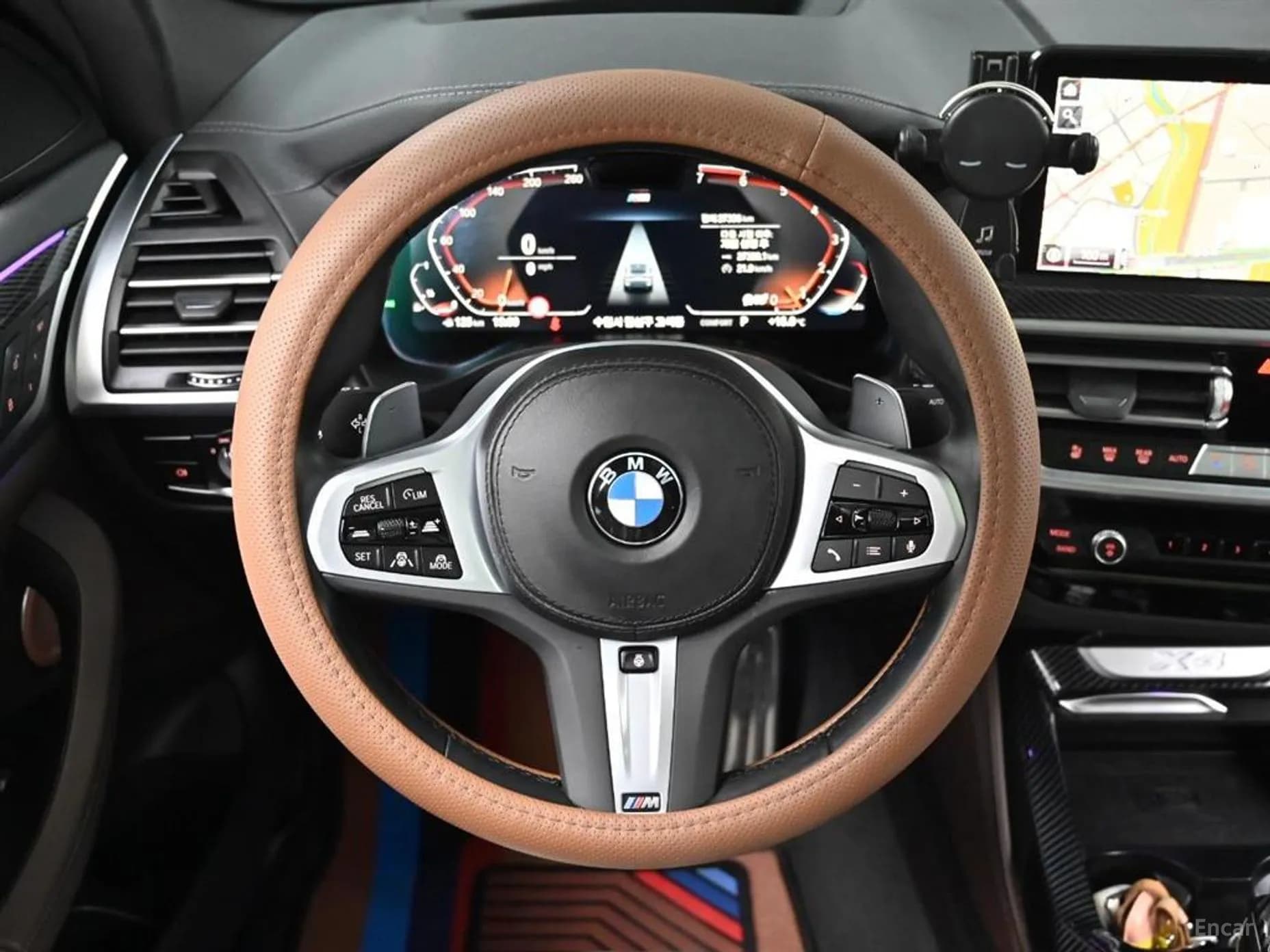 X4 (G02)