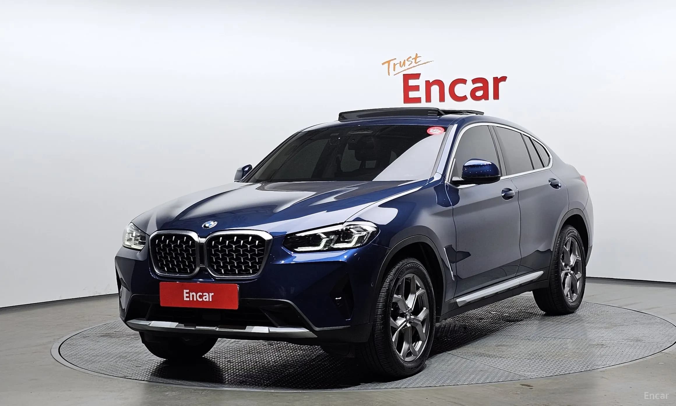 X4 (G02)