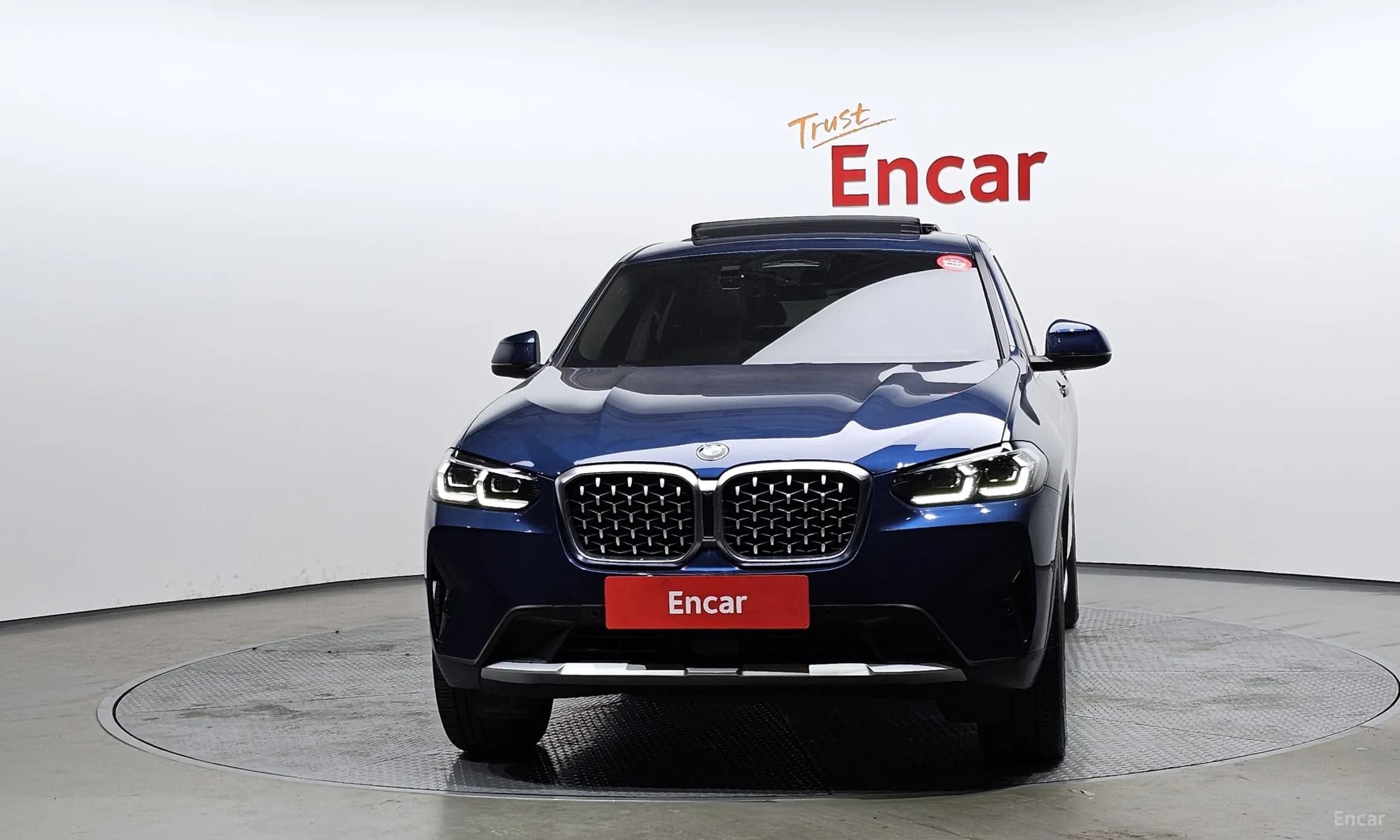 X4 (G02)