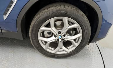 X4 (G02)